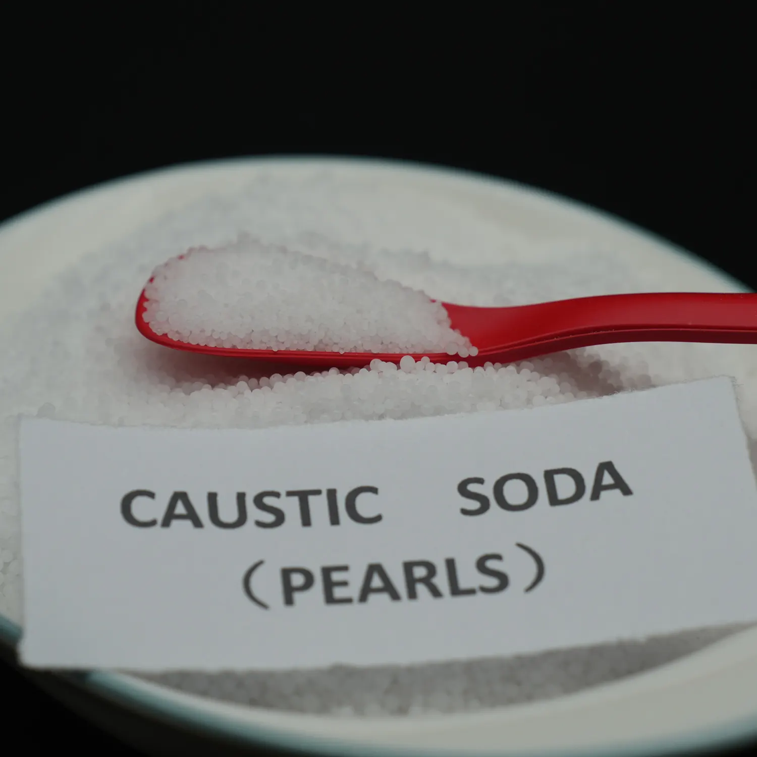 Caustic soda pearls granular sodium hydroxide NaOH 99% from China - Guowei Chemical